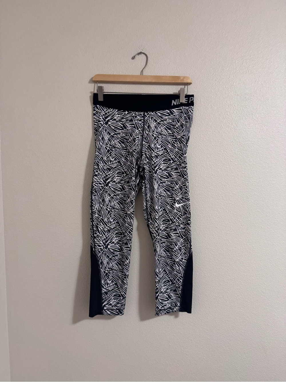 Nike Black & White Patterned Leggings